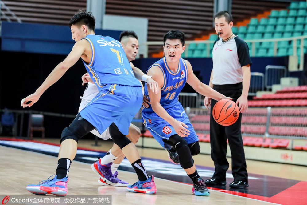 你以为我跟你签的合同是一团废纸吗？。